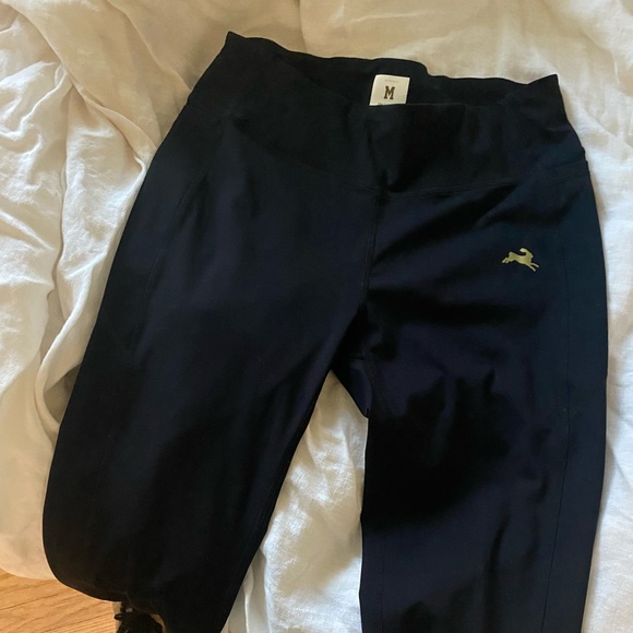 Tracksmith Allston Tights in Black - Picture 4 of 8